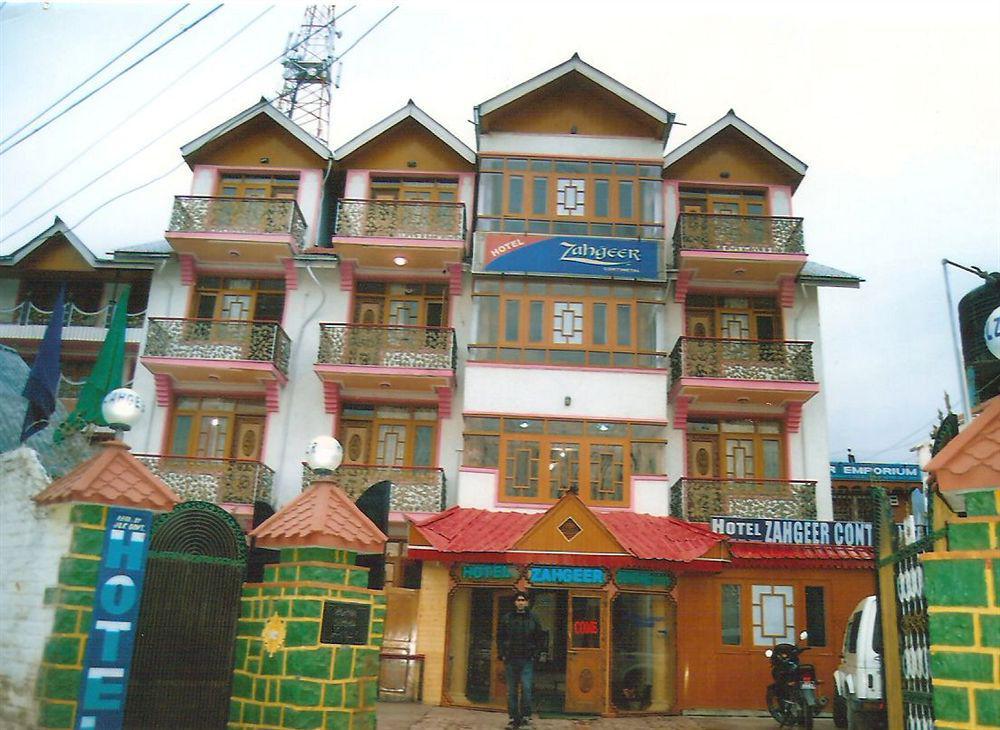 Hotel Zahgeer Continental - Srinagar Kültér fotó